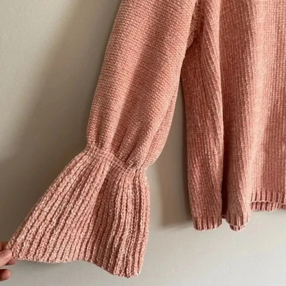 Elan Pink Chenille Bell Sleeve Sweater - Picture 5 of 9